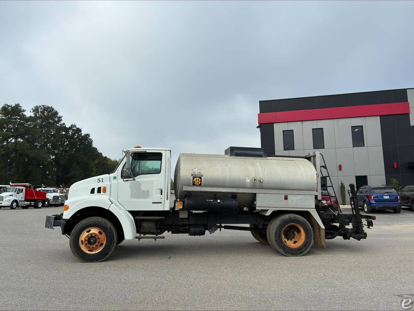 2004 Sterling L7500