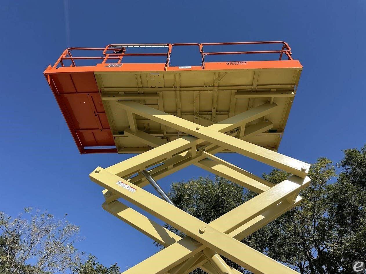 2016 JLG 3394RT