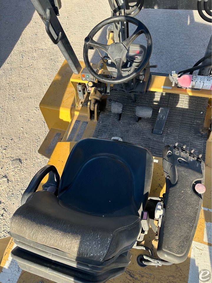 2012 Cat DP70E