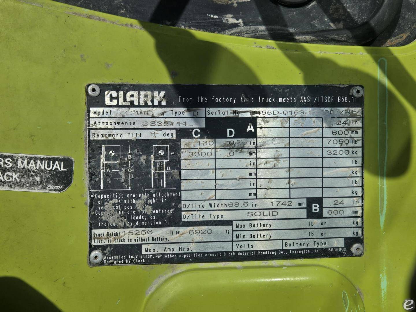 2021 Clark C40D