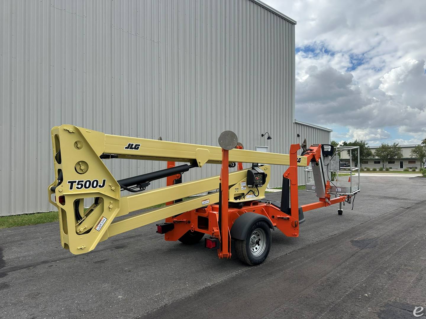2018 JLG T500J