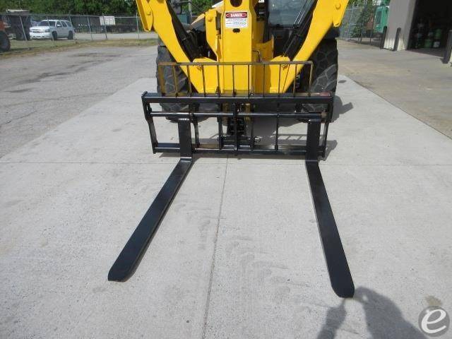 2017 JCB 510-56