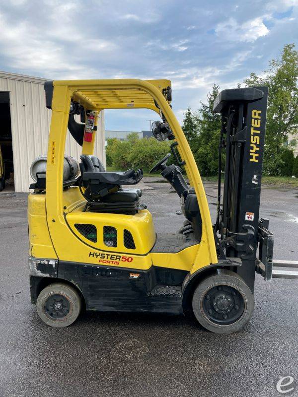 2022 Hyster S50FT