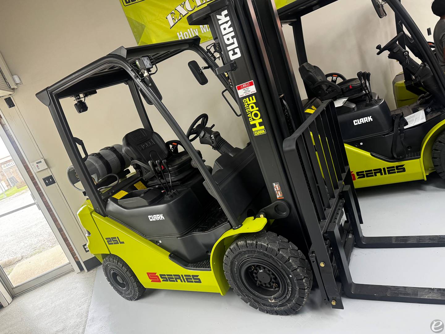 2026 Clark S25L