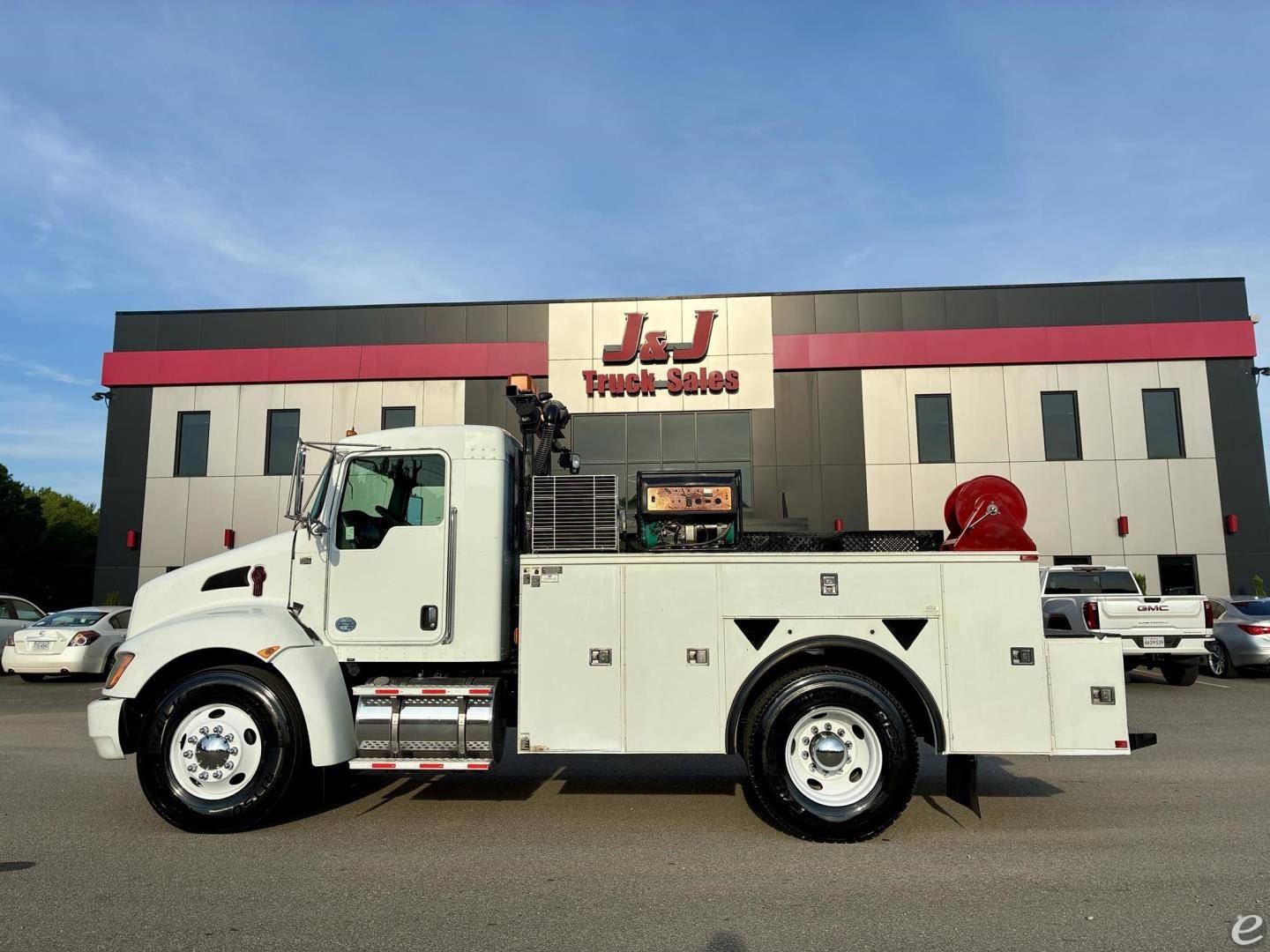 2010 Kenworth T370