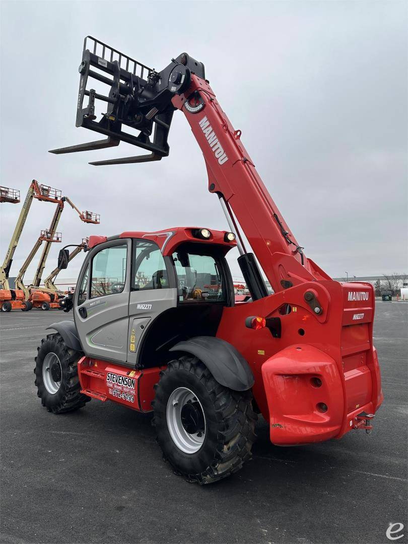 2021 Manitou MHT790