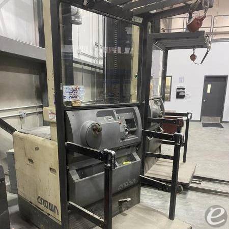 2000 Crown SP3000 Electric Order Picker - 123Forklift