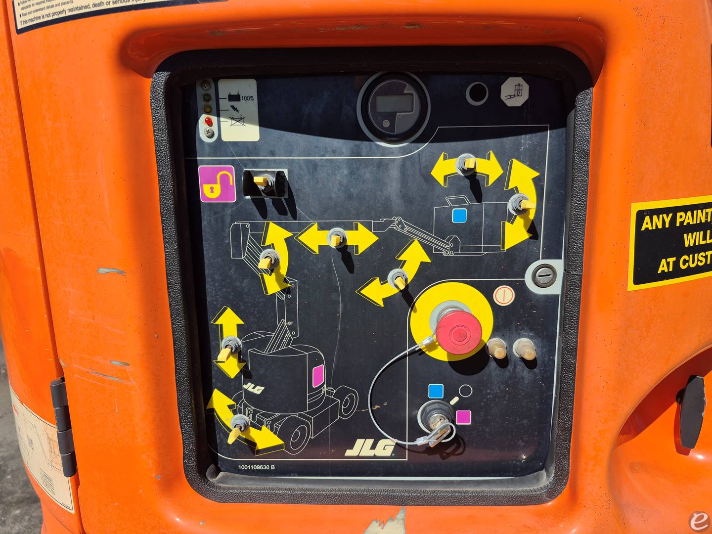 2013 JLG E300AJ