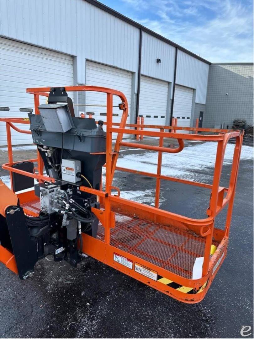 2023 JLG 1500AJP