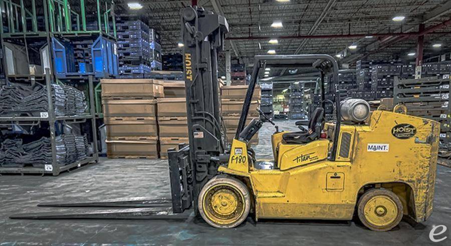 2014 Hoist Liftruck F180