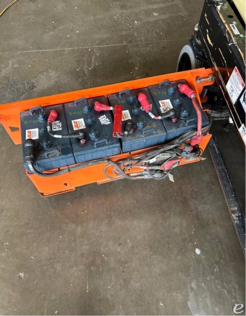 2021 JLG R1932i