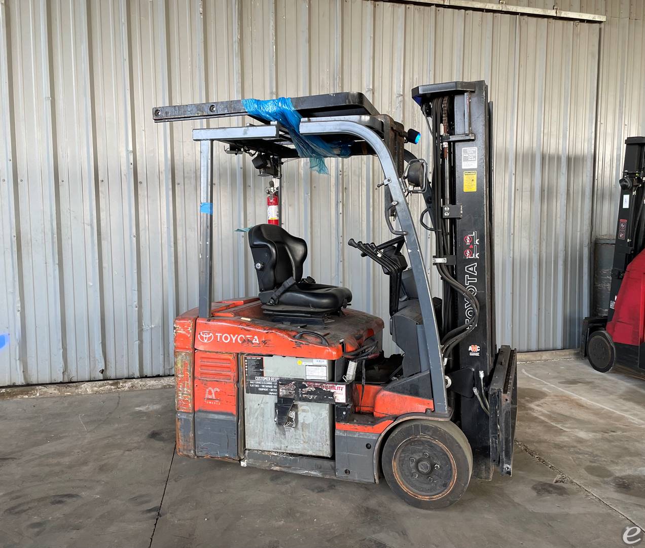 2017 Toyota 8FBCU25 Electric Forklift - 123Forklift