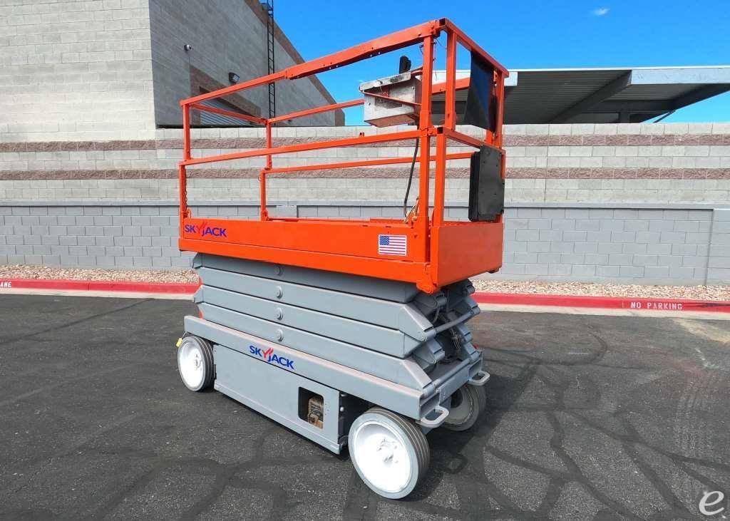 2020 Skyjack SJIII-3226 Electric Scissor Lift - 123Forklift