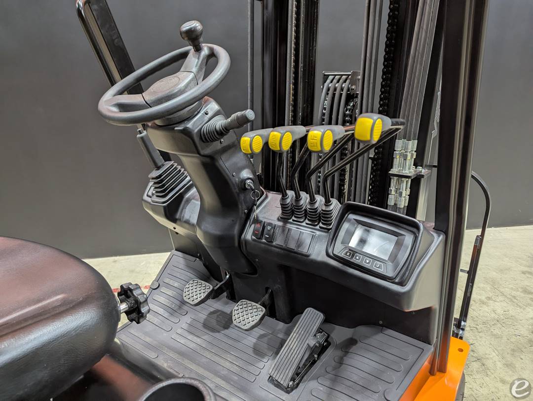 2026 Viper Lift Trucks FY18