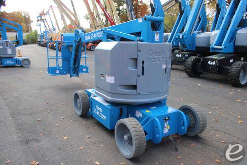 2013 Genie Z34/22N
