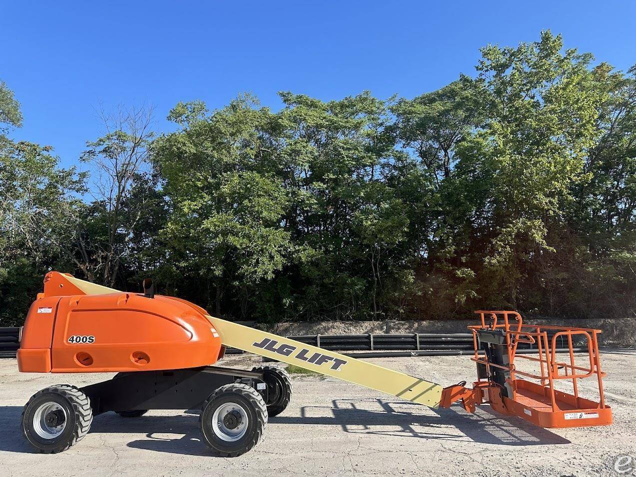 2014 JLG 400S Dual Fuel Boom Lift - 123Forklift