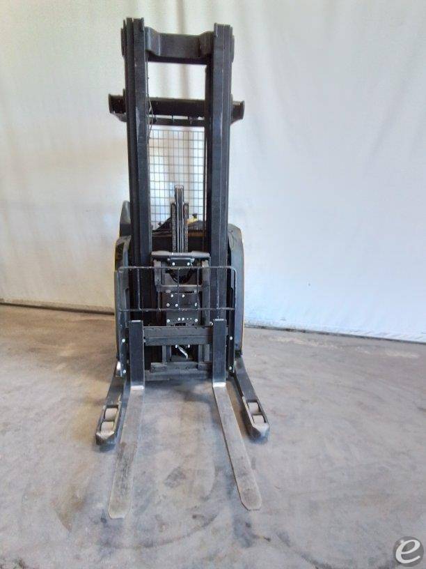 2018 Yale NDR030EB
