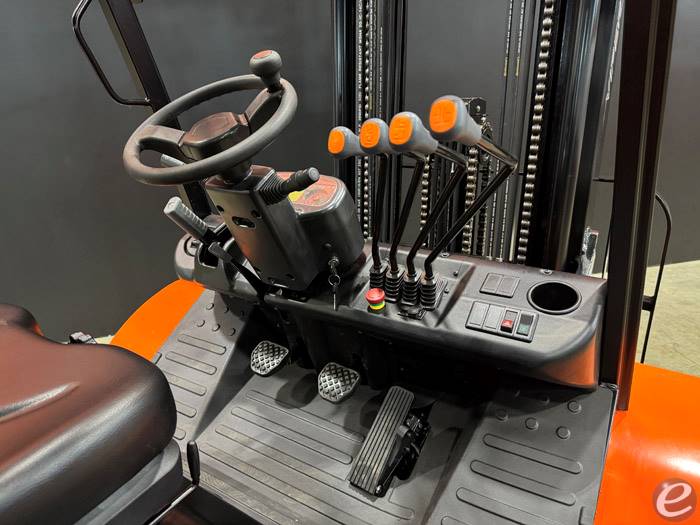 2026 Viper Lift Trucks RTD25F-2
