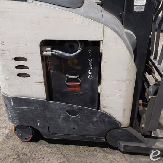 2019 Crown RR5725-45