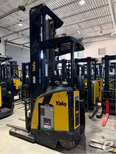 2022 Yale NR045EC