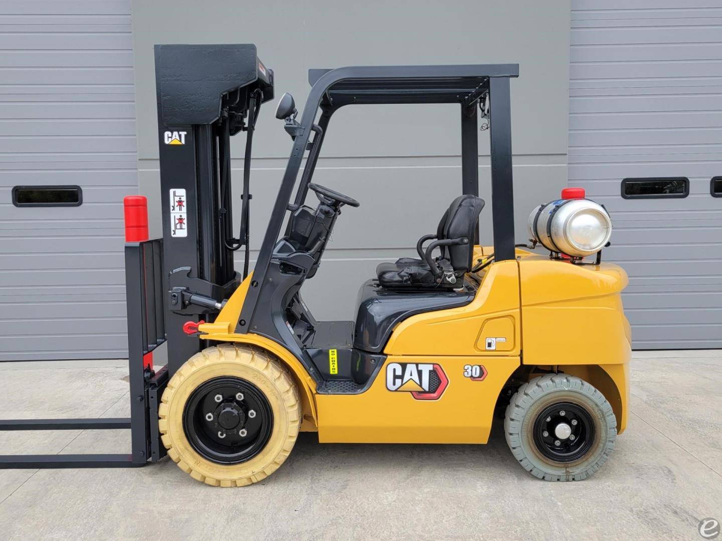 2013 Mitsubishi FG30N Dual Fuel For...