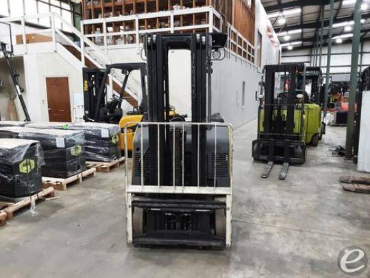 2018 Yale ESC030 Electric Forklift - 123Forklift