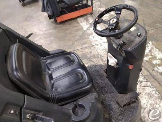 2021 Viper Lift Trucks AS1050R