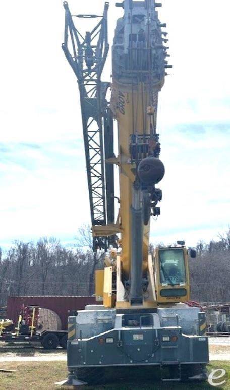 2011 Grove RT890E