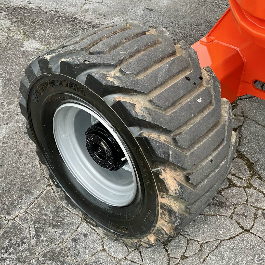 2016 JLG 450AJ