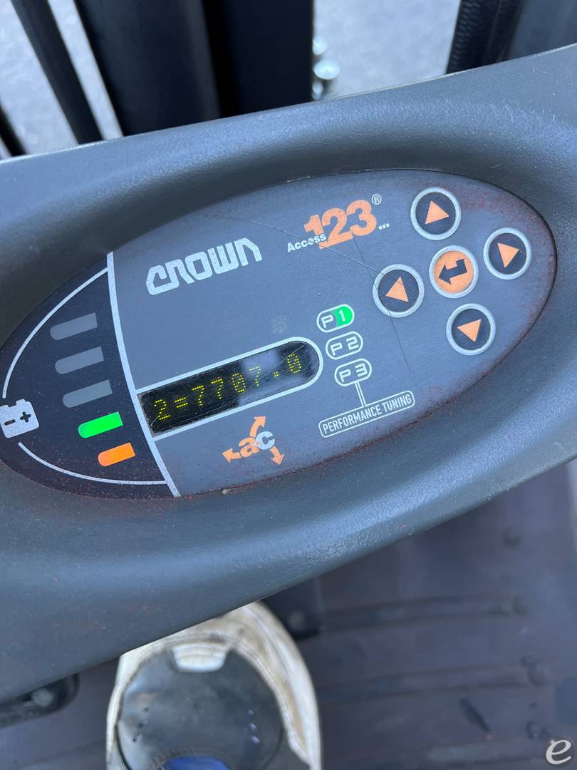 2007 Crown FC4525-50