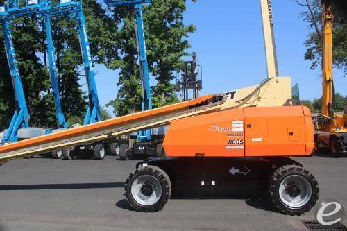 2019 JLG 800S