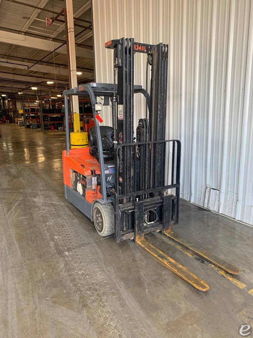 2011 Toyota 7FBEU20 Electric Forkli...