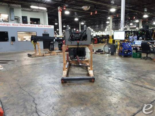 2020 Raymond 752 R45TT