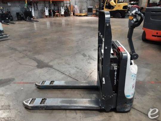 2018 Unicarriers WLXT2W7S22V Electric Forklift - 123Forklift