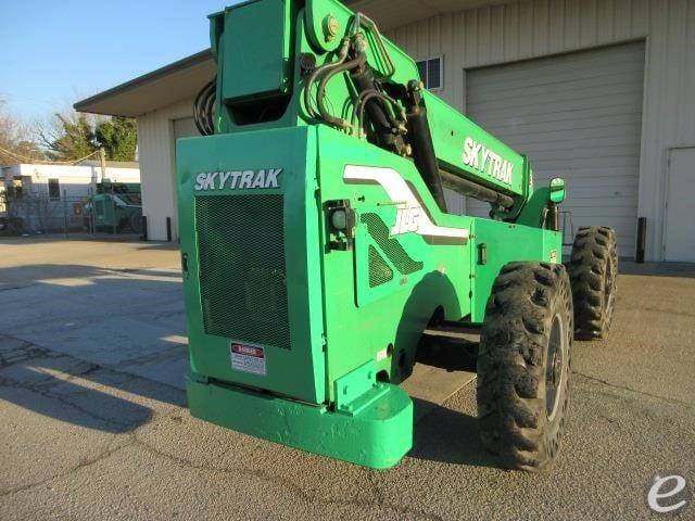 2014 JLG 6042