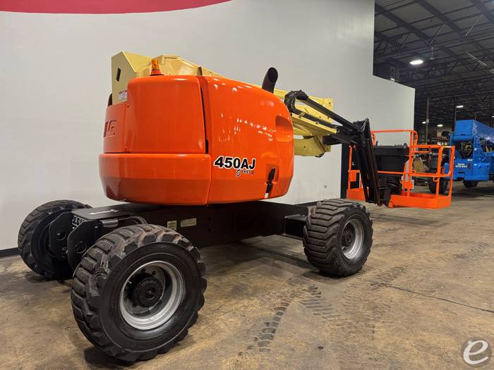2015 JLG 450AJ