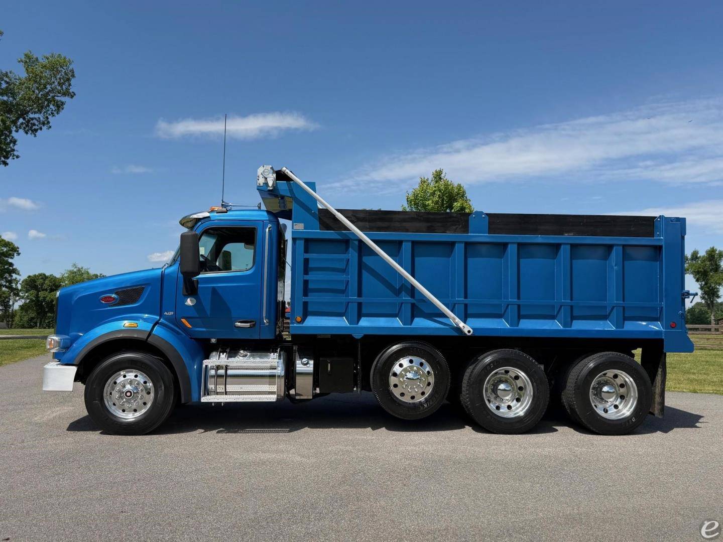 2016 Peterbilt 567