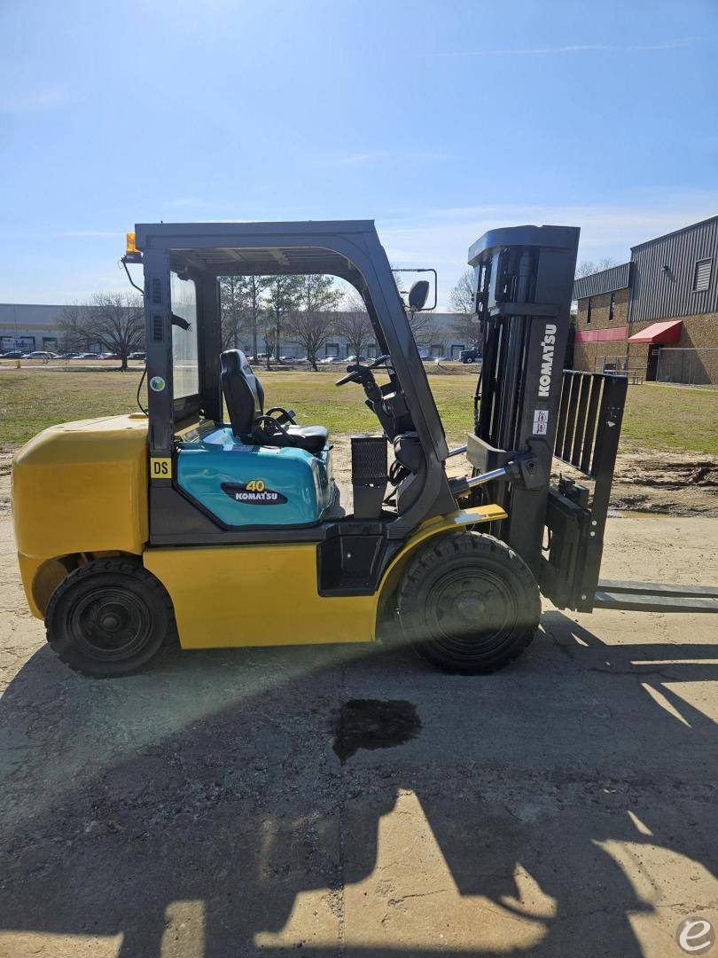 2009 Komatsu FD40ZT-7