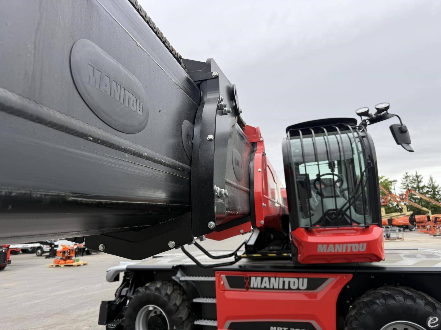2026 Manitou MRT2660