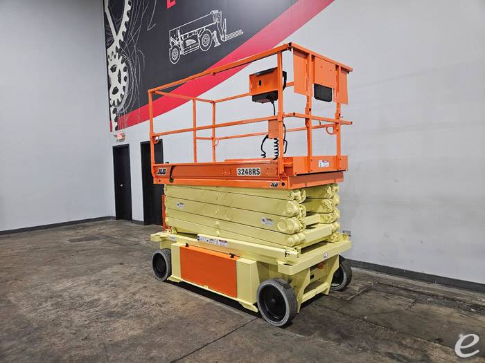2014 JLG 3248RS