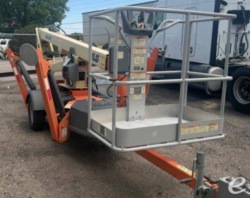 2023 JLG T350