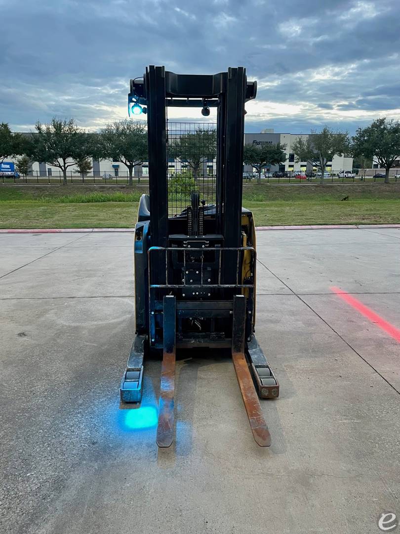 2020 Yale NR045EB Electric Reach Truck - 123Forklift