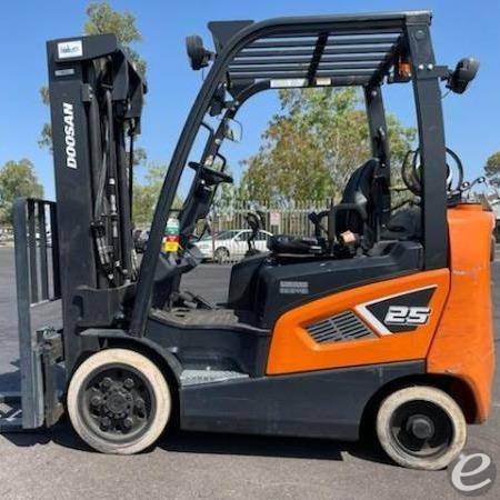 2019 Doosan GC25S-9 LP Gas Forklift...