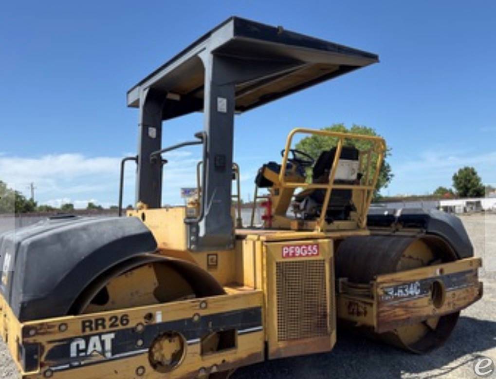 2001 Cat CB-634C