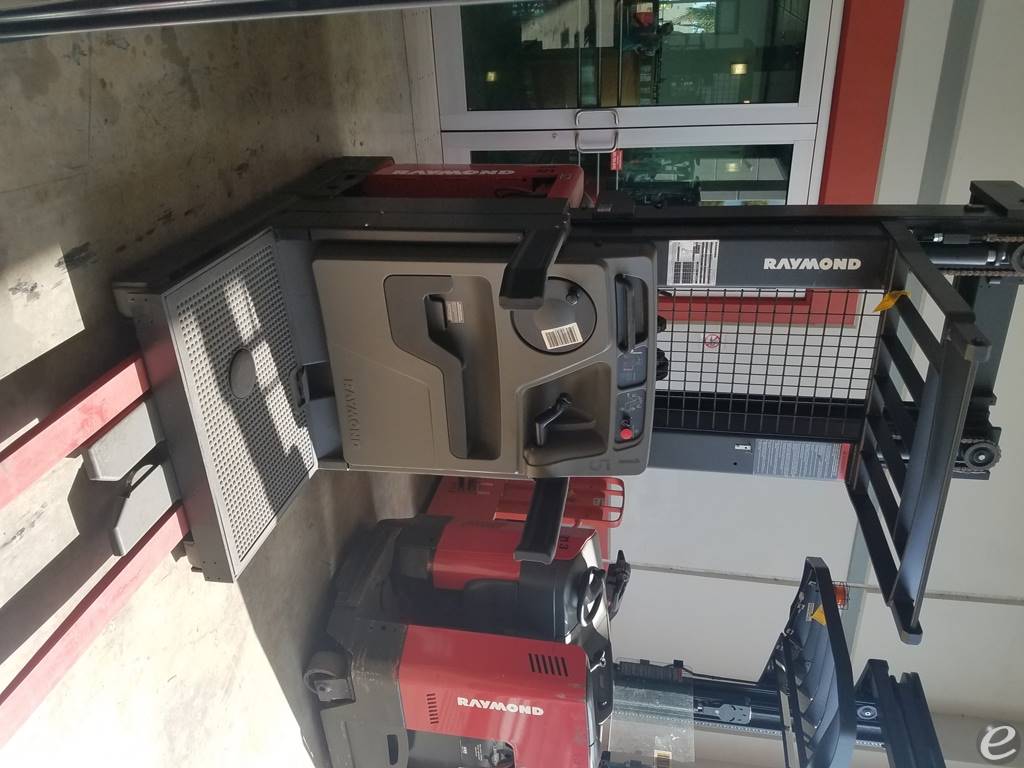 2012 Raymond 520-OPC30TT