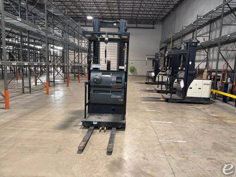 2019 Crown SP3520-30