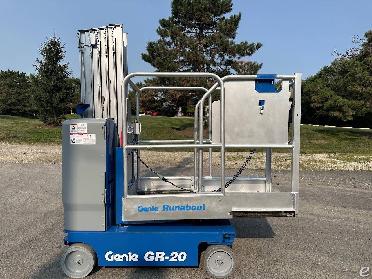 2017 Genie GR20 Electric Scissor Li...