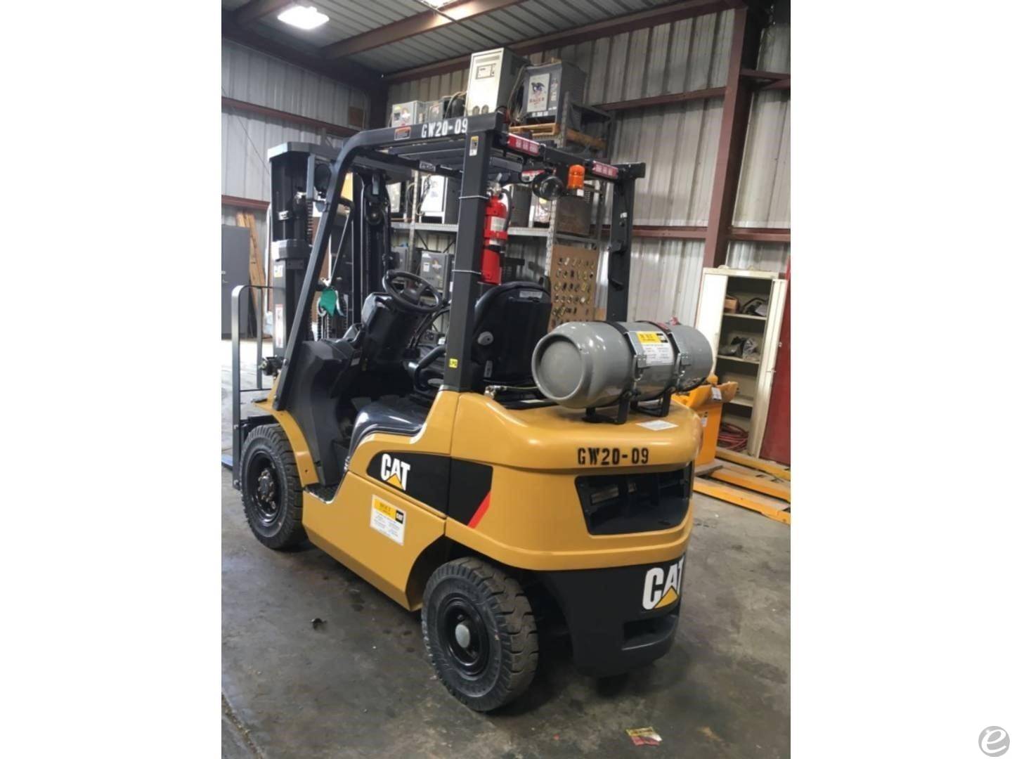 2021 Cat GP25N