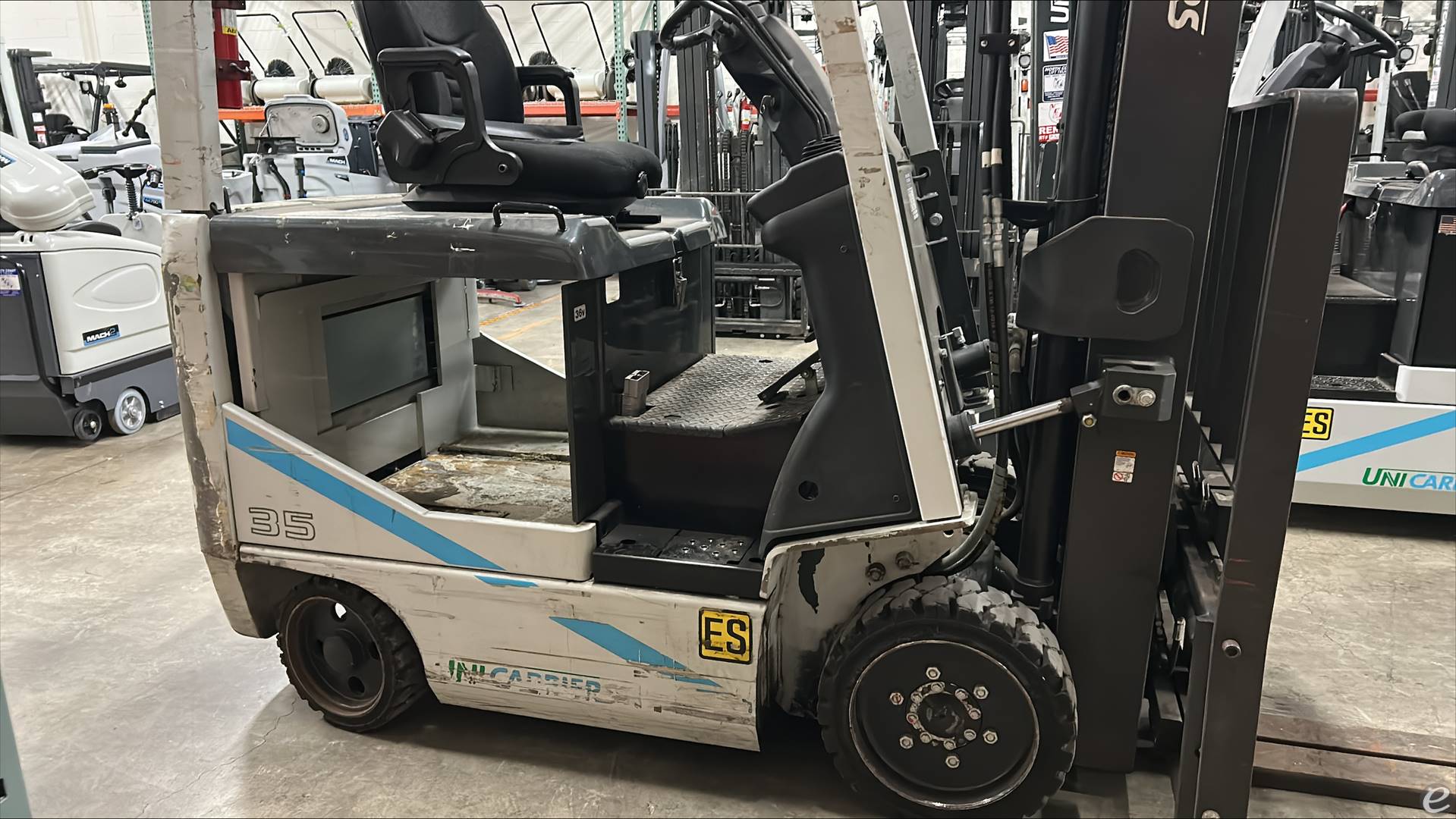 2017 Unicarriers BXC35N