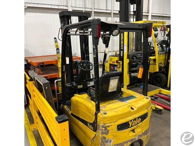 2018 Yale ERP040VT